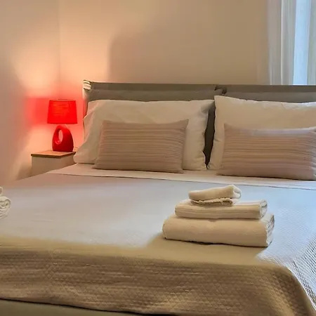 Elegant Escape Walk To The Colosseum Appartamento *